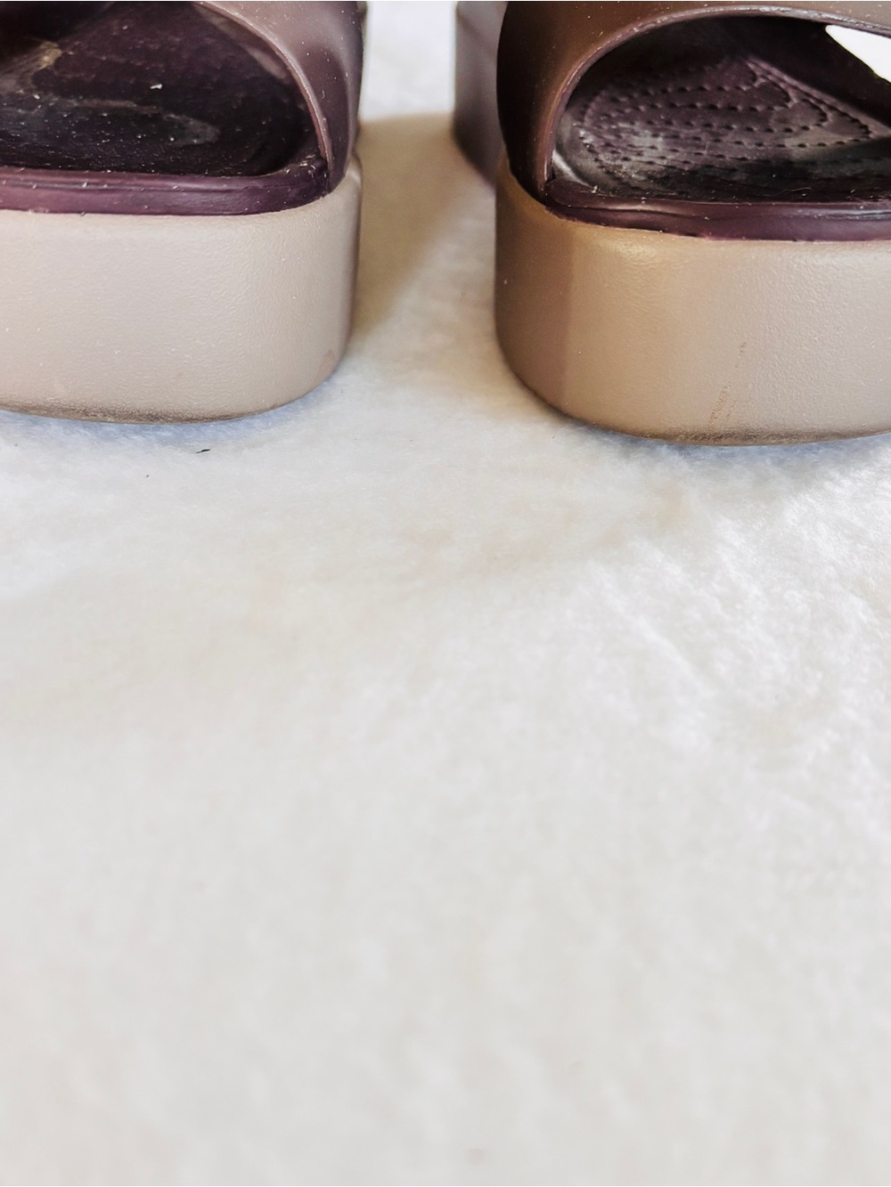 Crocs LiteRide Brooklyn Low Wedge Size 8 Platform Sandals Black Slingback EUC - Picture 4 of 8